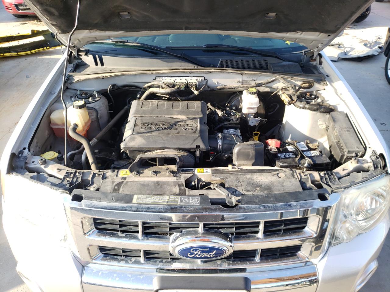 Photo 7 from auction – 2012 FORD ESCAPE LIM with VIN 1FMCU0EG8CKA92261