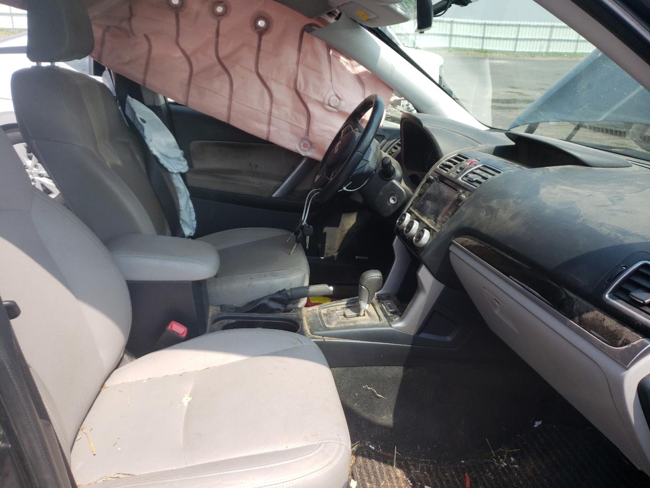 Photo 5 from auction – 2018 SUBARU FORESTER 2 with VIN JF2SJARCXJH535611