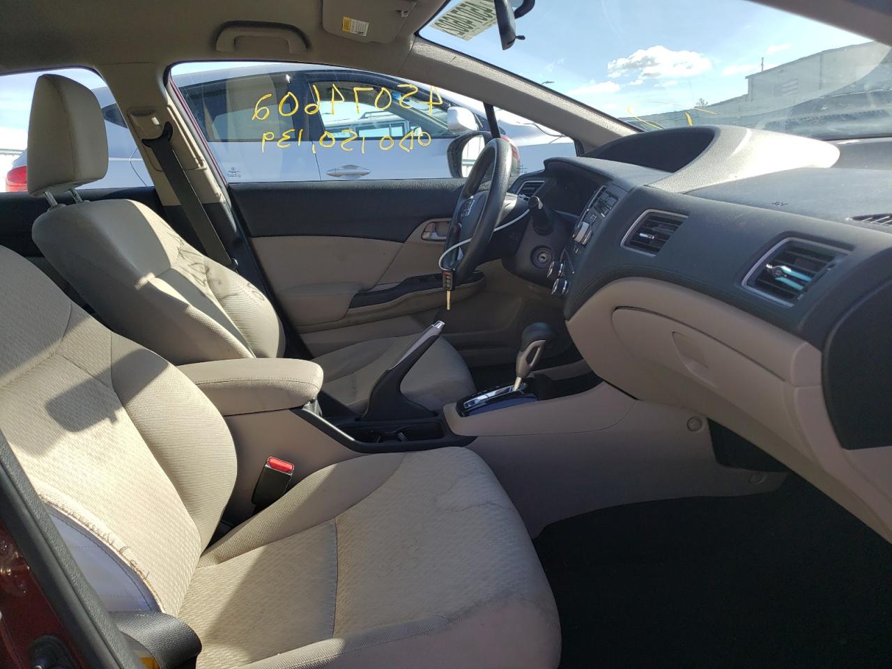Photo 5 from auction – 2014 HONDA CIVIC LX with VIN 2HGFB2F57EH524690