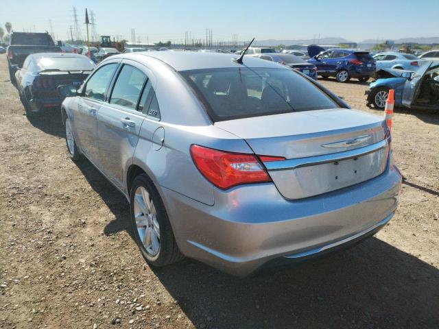 Photo 3 from auction – 2014 CHRYSLER 200 TOURIN with VIN 1C3CCBBB2EN185102