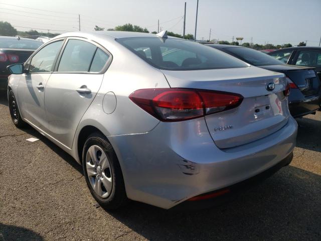 Photo 3 from auction – 2017 KIA FORTE LX with VIN 3KPFL4A77HE029373