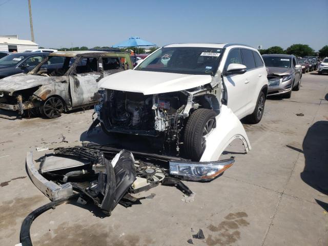 Photo 2 from auction – 2016 TOYOTA HIGHLANDER with VIN 5TDKKRFH4GS163116