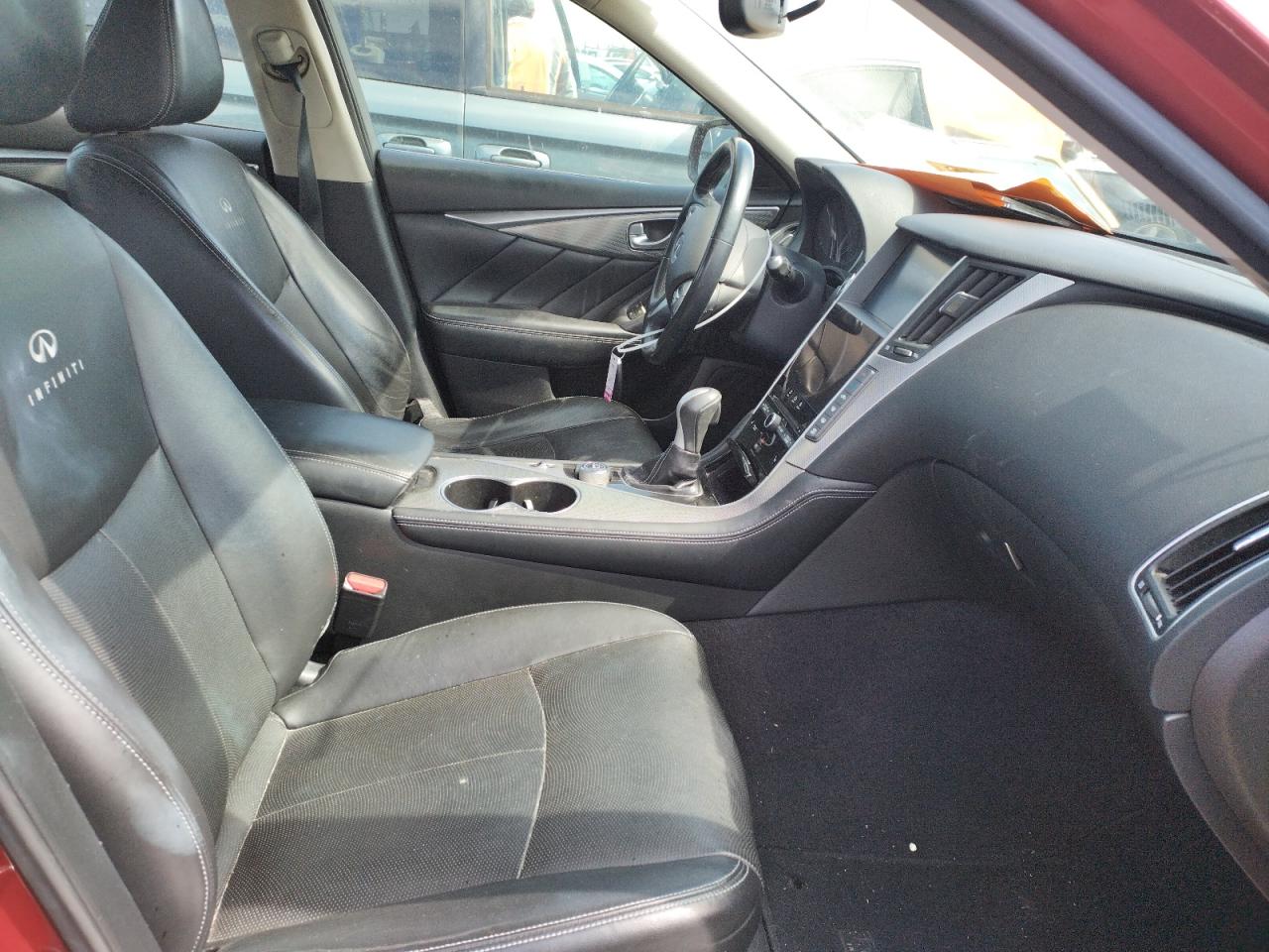 Photo 5 from auction – 2014 INFINITI Q50 BASE with VIN JN1BV7AP7EM679492