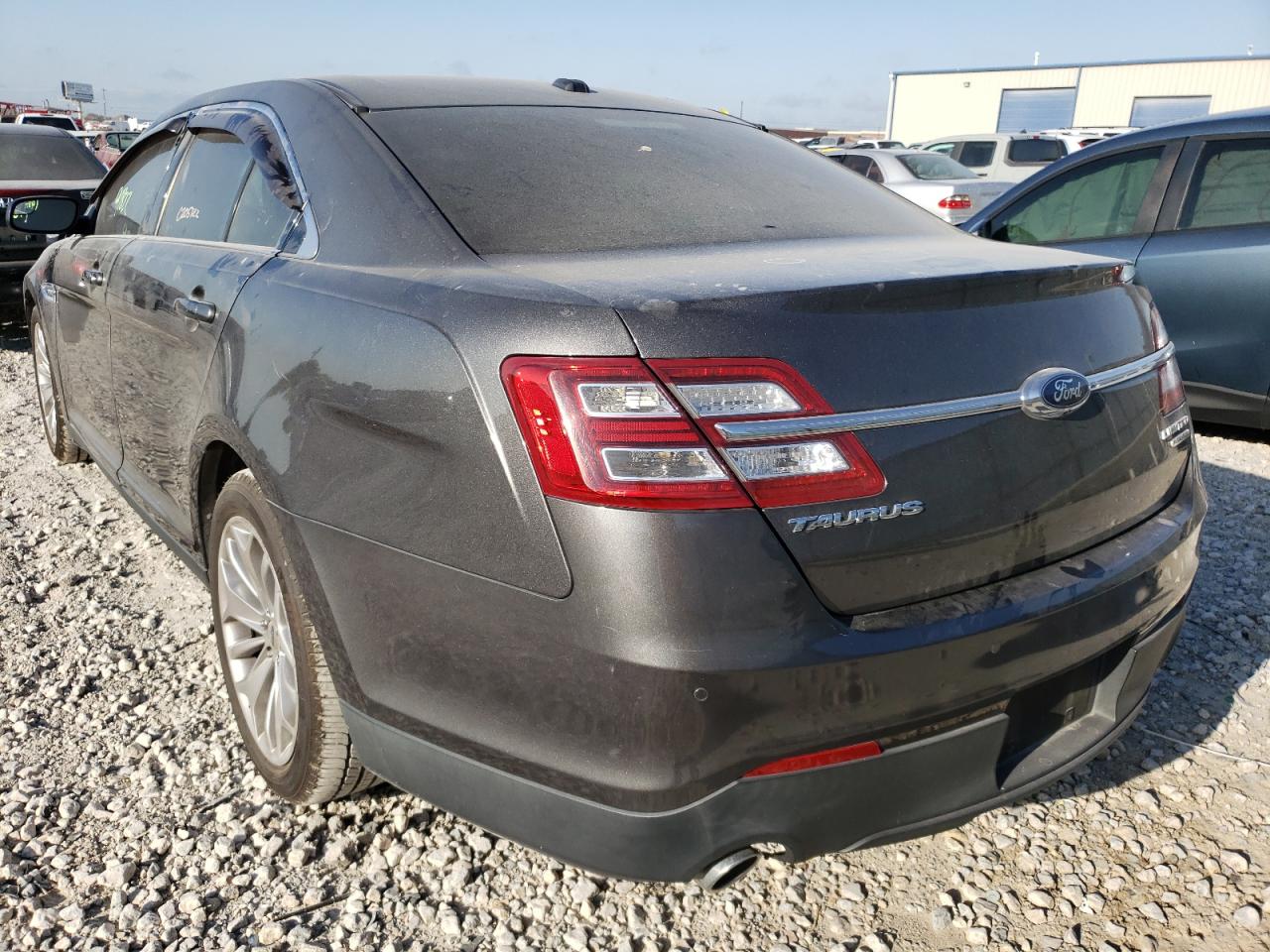 Photo 3 from auction – 2015 FORD TAURUS LIM with VIN 1FAHP2F8XFG146872