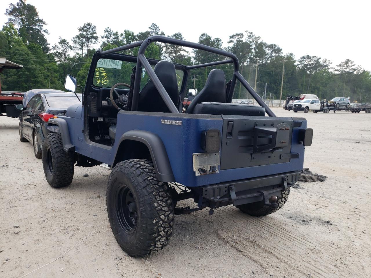 Photo 3 from auction – 1987 JEEP WRANGLER S with VIN 2BCCL81K5HB501321