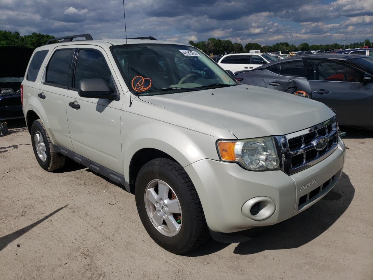 FORD ESCAPE XLS 2009 with VIN 1FMCU02779KA13790 - Photo from auction