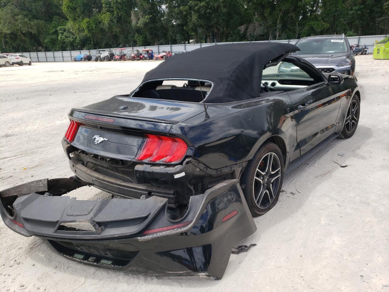 Photo 4 from auction – 2018 FORD MUSTANG with VIN 1FATP8UH2J5124336