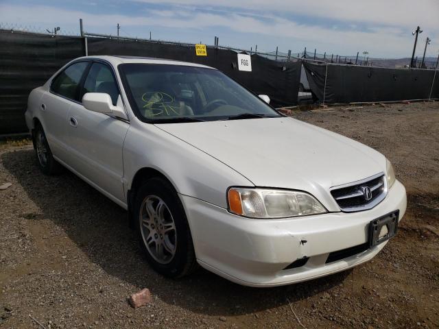 ACURA 3.2TL 2000 with VIN 19UUA5667YA048710 - Photo from auction
