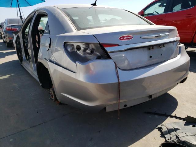 Photo 3 from auction – 2013 CHRYSLER 200 TOURIN with VIN 1C3CCBBB3DN570036