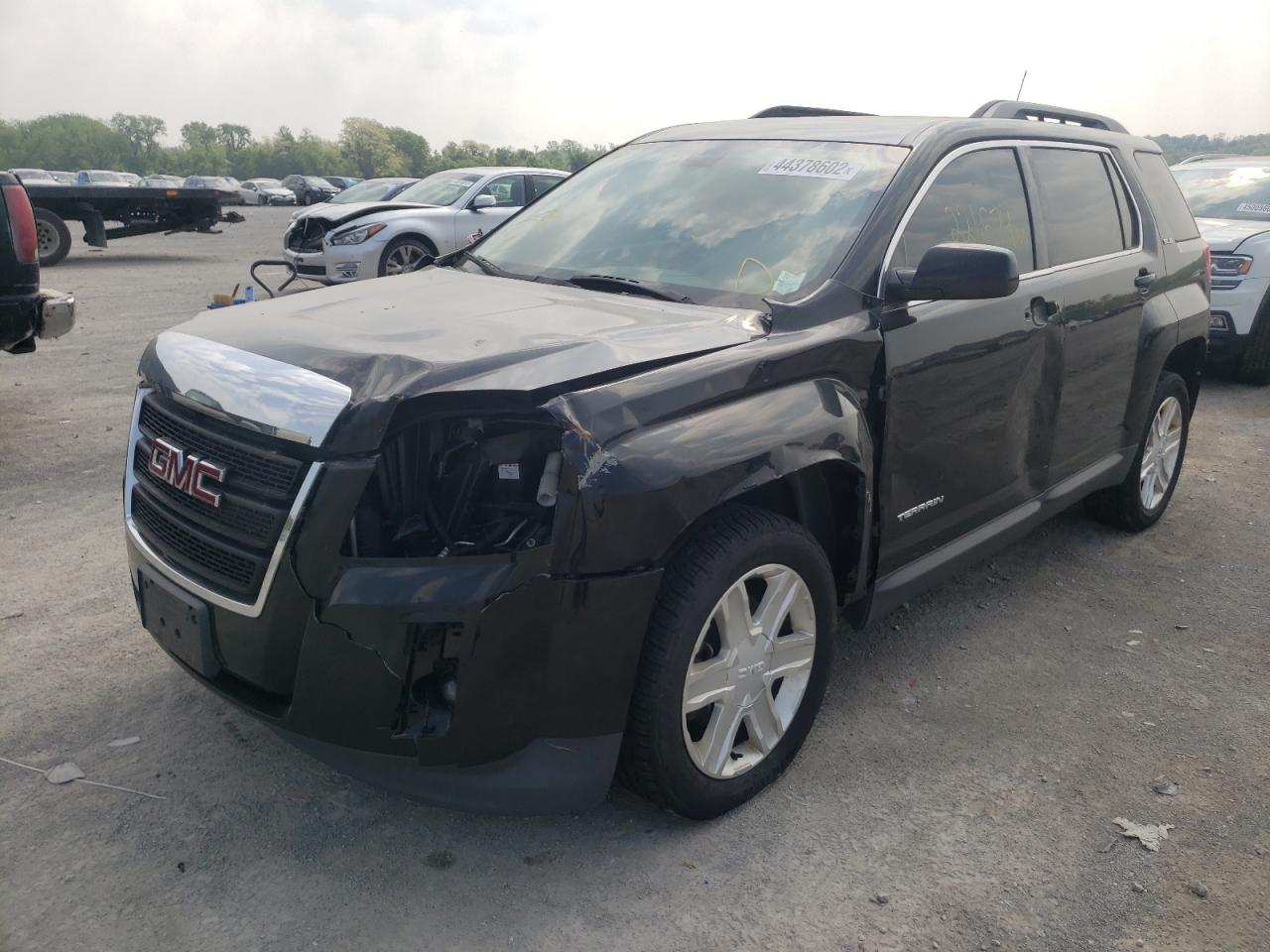 Photo 2 from auction – 2011 GMC TERRAIN SL with VIN 2CTFLTEC2B6368653