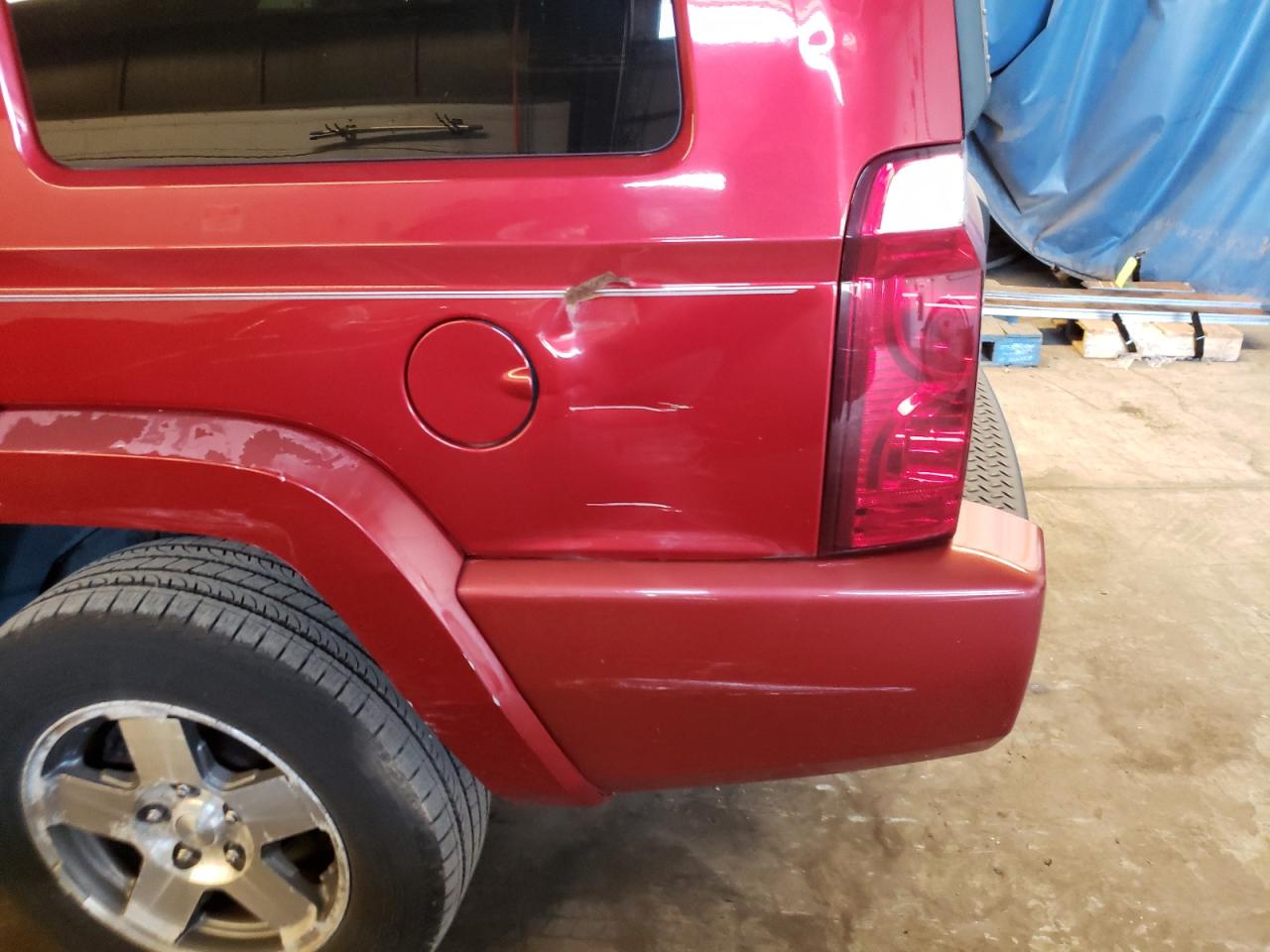 Photo 9 from auction – 2010 JEEP COMMANDER with VIN 1J4RG4GK3AC157002