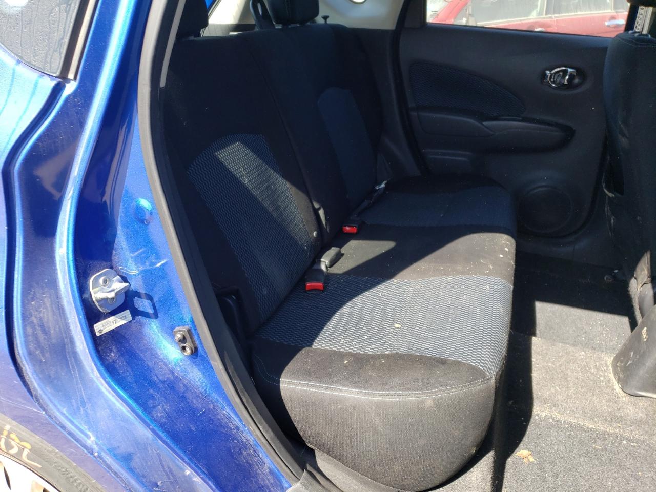 Photo 6 from auction – 2015 NISSAN VERSA NOTE with VIN 3N1CE2CP7FL385204