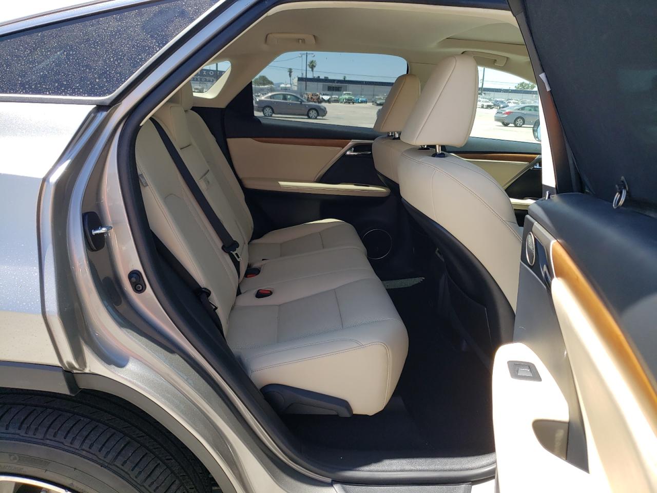 Photo 6 from auction – 2021 LEXUS RX 350 with VIN 2T2HZMAAXMC205324