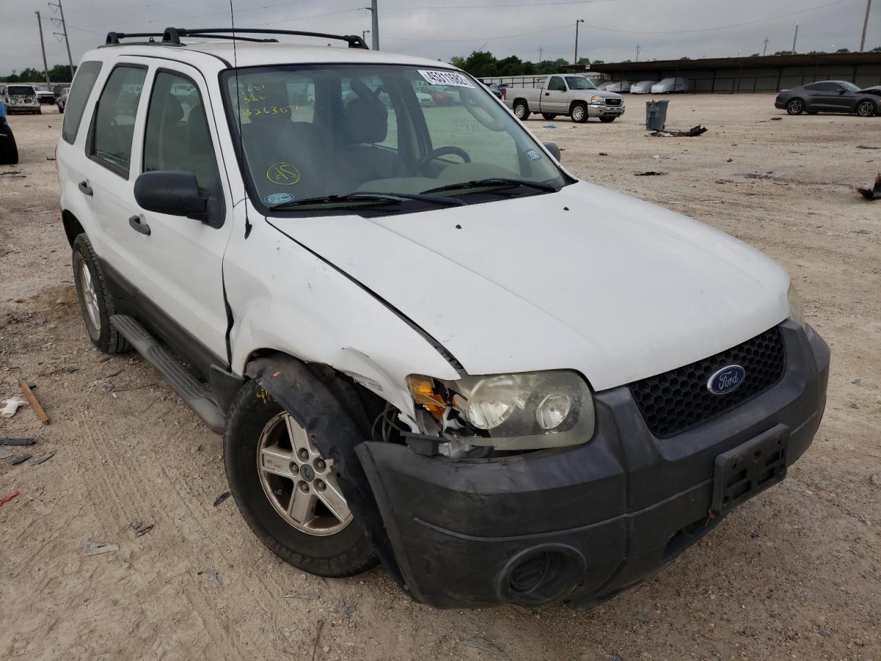FORD ESCAPE XLS 2007 with VIN 1FMCU02Z87KB26307 - Photo from auction