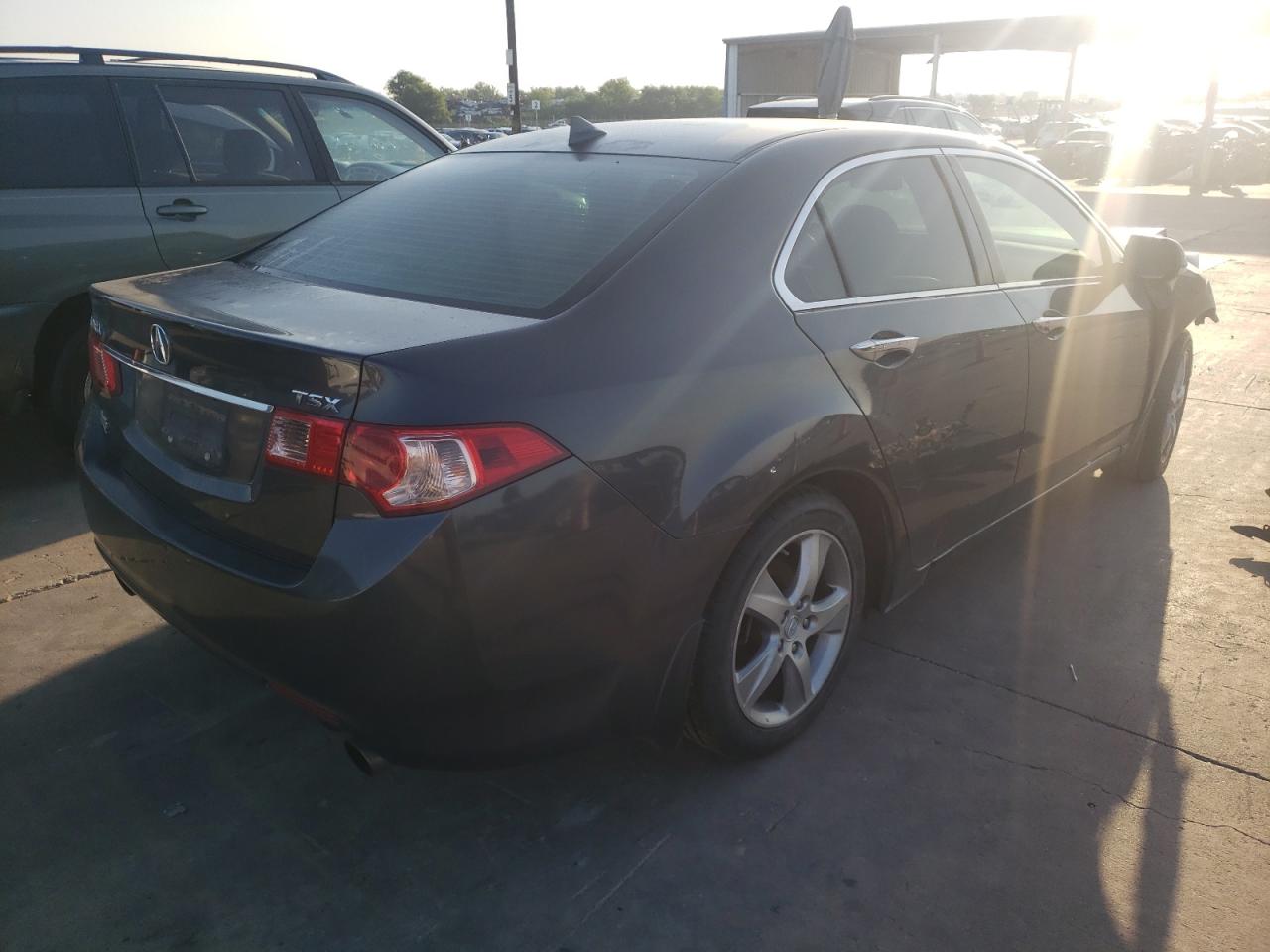 Photo 4 from auction – 2012 ACURA TSX TECH with VIN JH4CU2F63CC010855