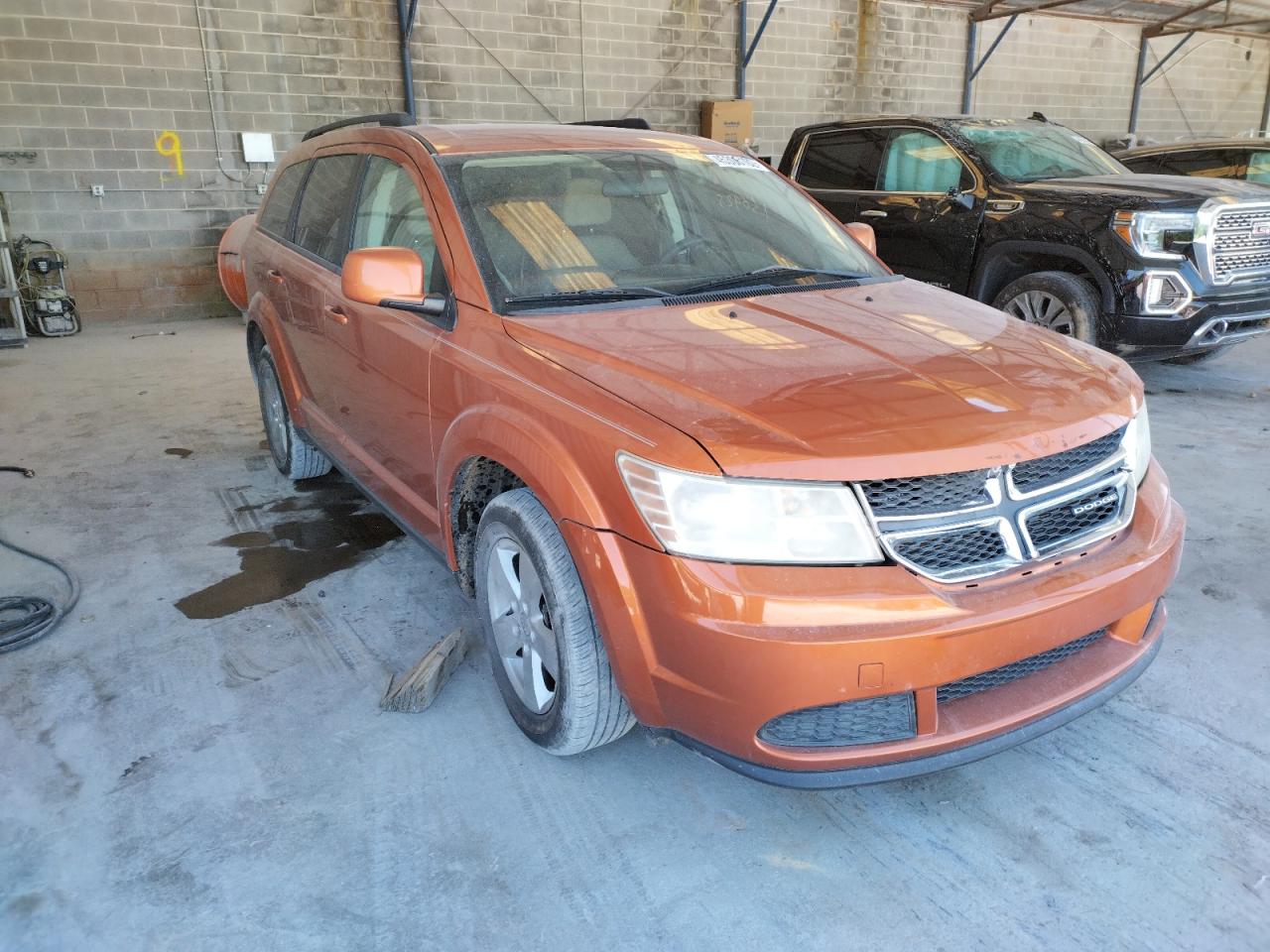 DODGE JOURNEY MA 2011 with VIN 3D4PG1FG2BT515479 - Photo from auction