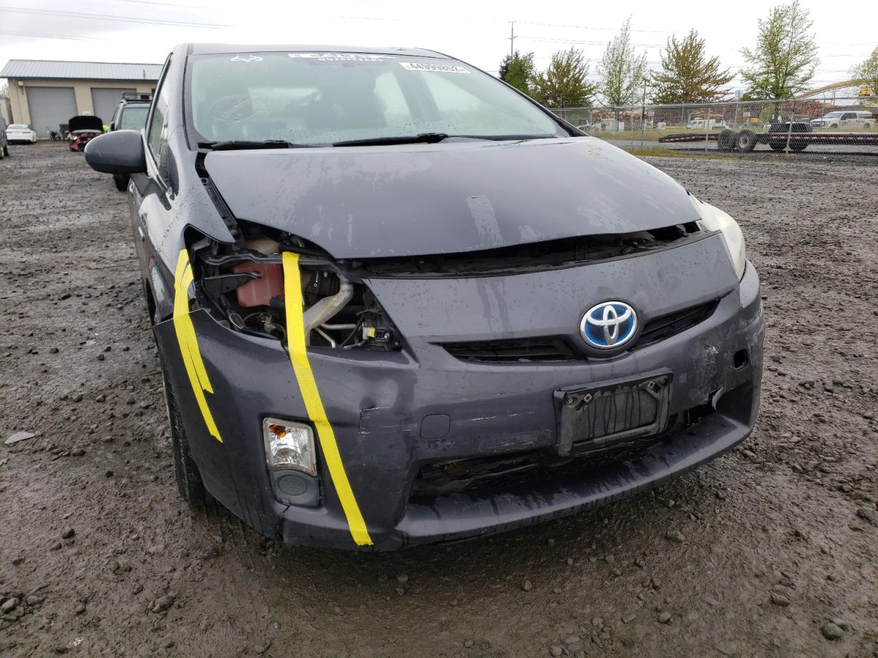 Photo 9 from auction – 2011 TOYOTA PRIUS with VIN JTDKN3DU0B0311200