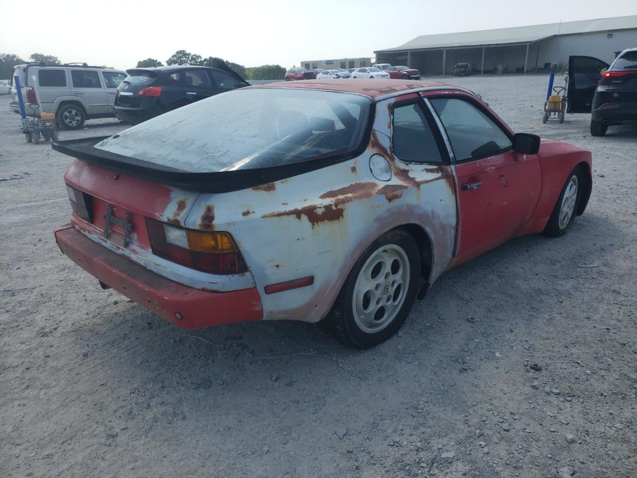 Photo 4 from auction – 1986 PORSCHE 944 with VIN WP0AA0952GN150298