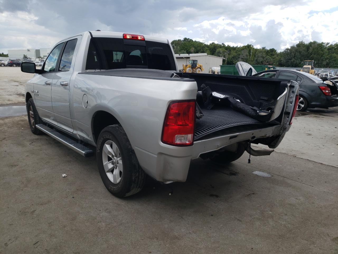Photo 3 from auction – 2018 RAM 1500 SLT with VIN 1C6RR6GT7JS173608