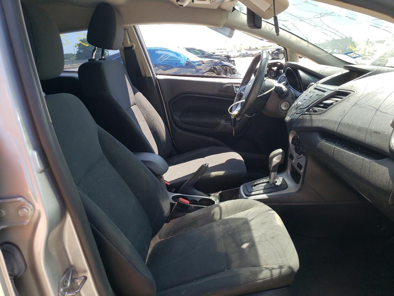 Photo 15 from auction – 2016 FORD FIESTA SE with VIN 3FADP4BJ2GM188446