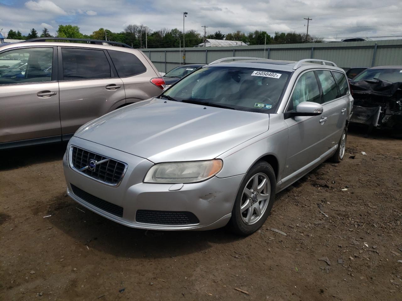 Photo 2 from auction – 2008 VOLVO V70 3.2 with VIN YV1BW982881040859