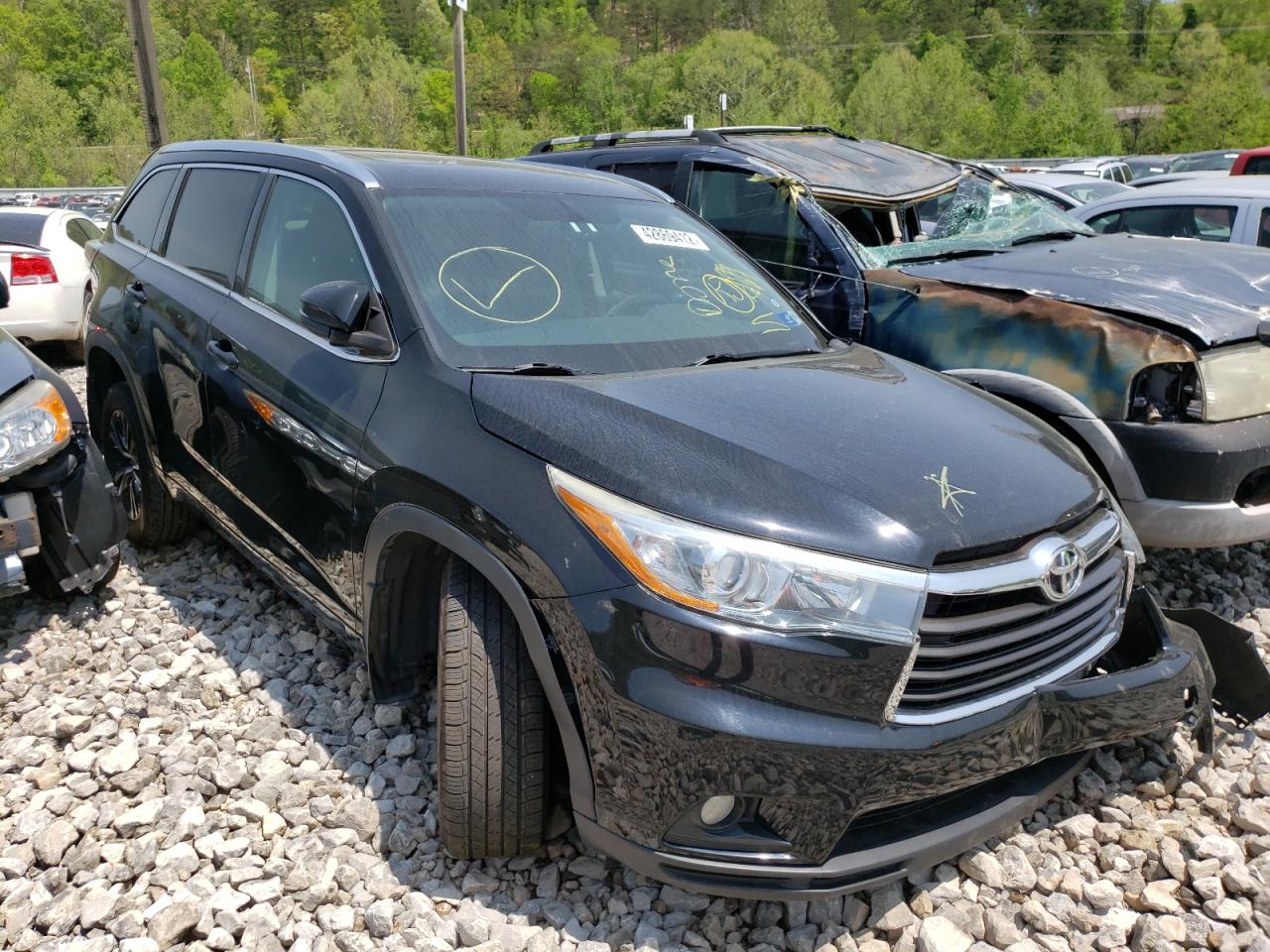 TOYOTA HIGHLANDER 2016 con VIN 5TDJKRFH0GS284141 - Foto de la subasta