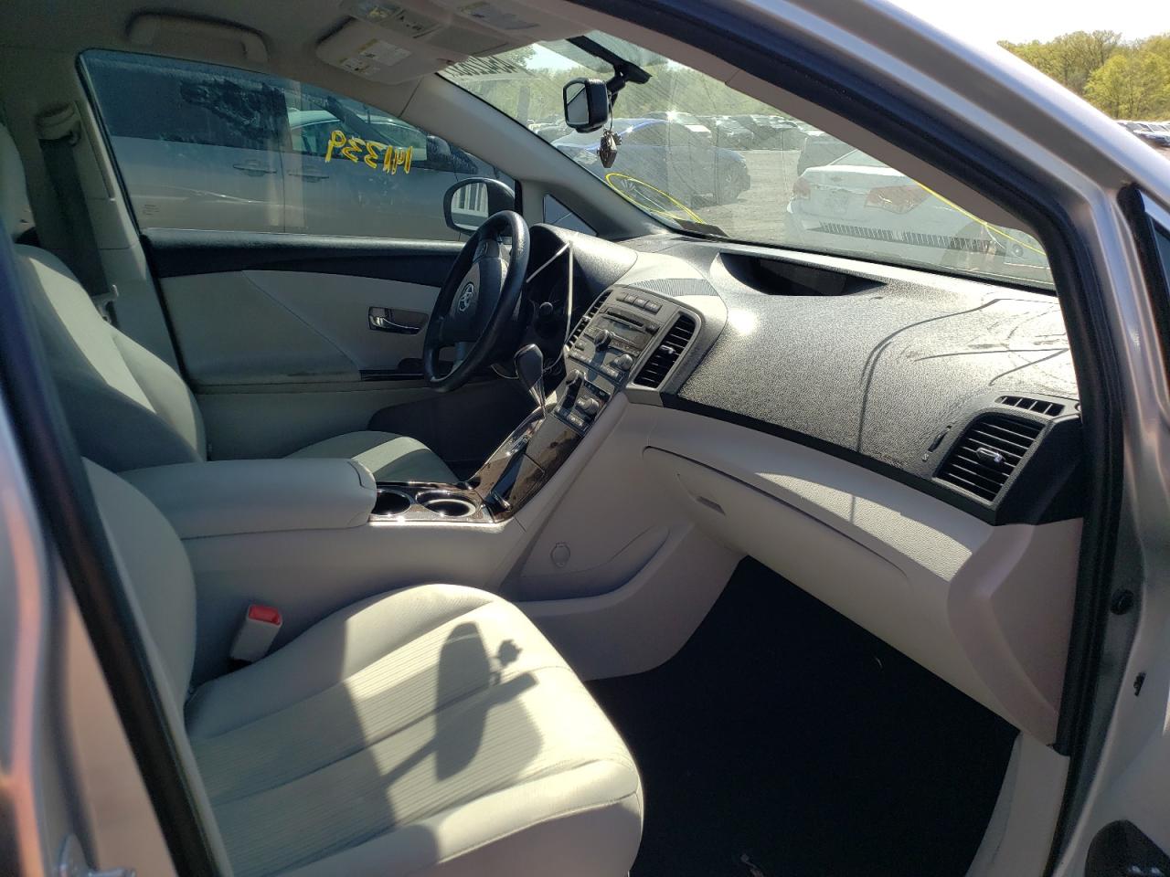 Photo 5 from auction – 2009 TOYOTA VENZA with VIN 4T3BE11A39U009100