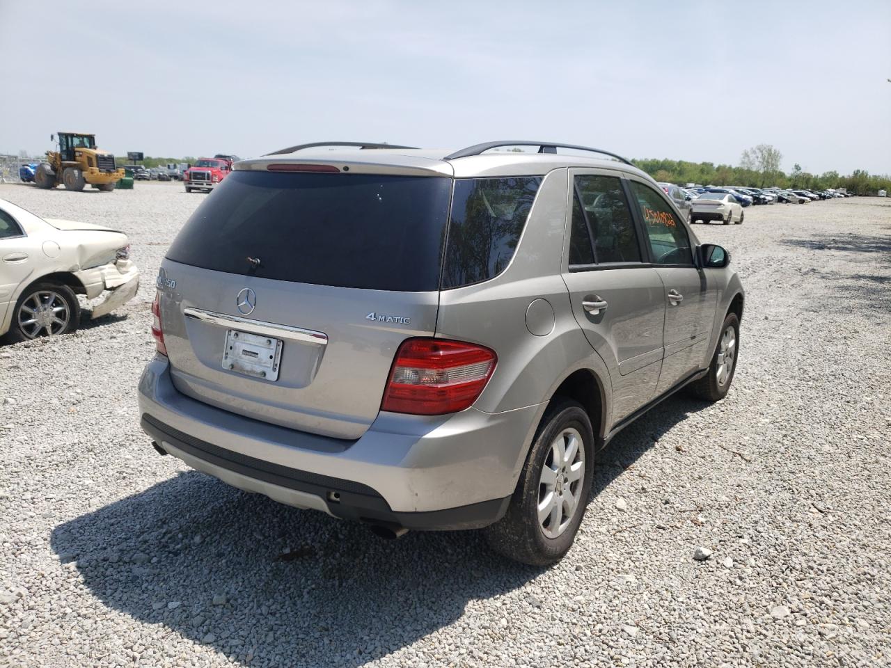 Photo 4 from auction – 2007 MERCEDES-BENZ ML 350 with VIN 4JGBB86E77A162969