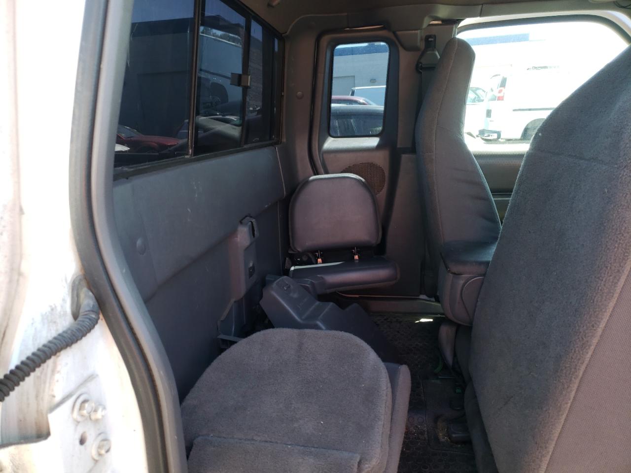 Photo 6 from auction – 2002 FORD RANGER SUP with VIN 1FTYR44U42PA36619