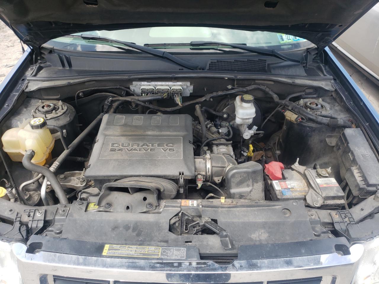 Photo 7 from auction – 2010 FORD ESCAPE XLT with VIN 1FMCU9DG3AKD09329