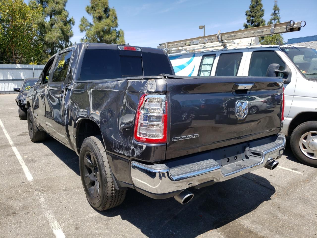 Photo 3 from auction – 2019 RAM 1500 BIG H with VIN 1C6RREFT0KN769722