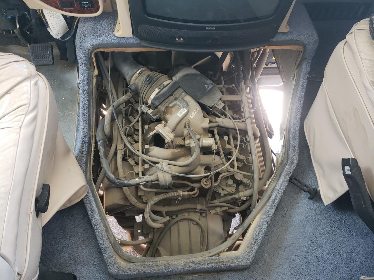 Photo 7 from auction – 2000 FORD WINDSTAR with VIN 1FCNF53S6Y0A09067