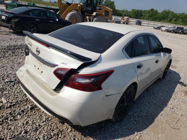 Photo 4 from auction – 2017 NISSAN ALTIMA 2.5 with VIN 1N4AL3AP2HC277774