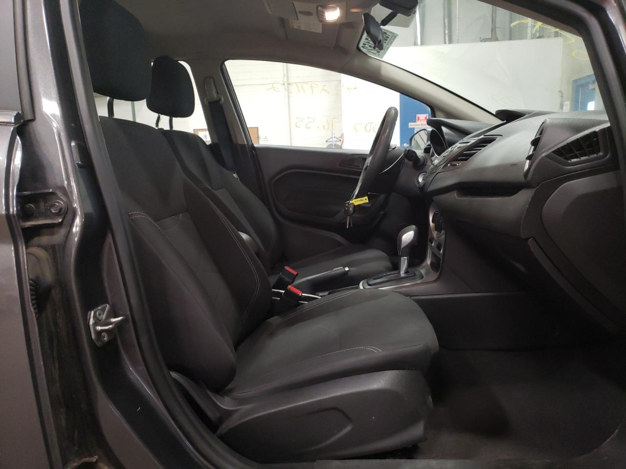 Photo 5 from auction – 2017 FORD FIESTA SE with VIN 3FADP4BJ8HM119049