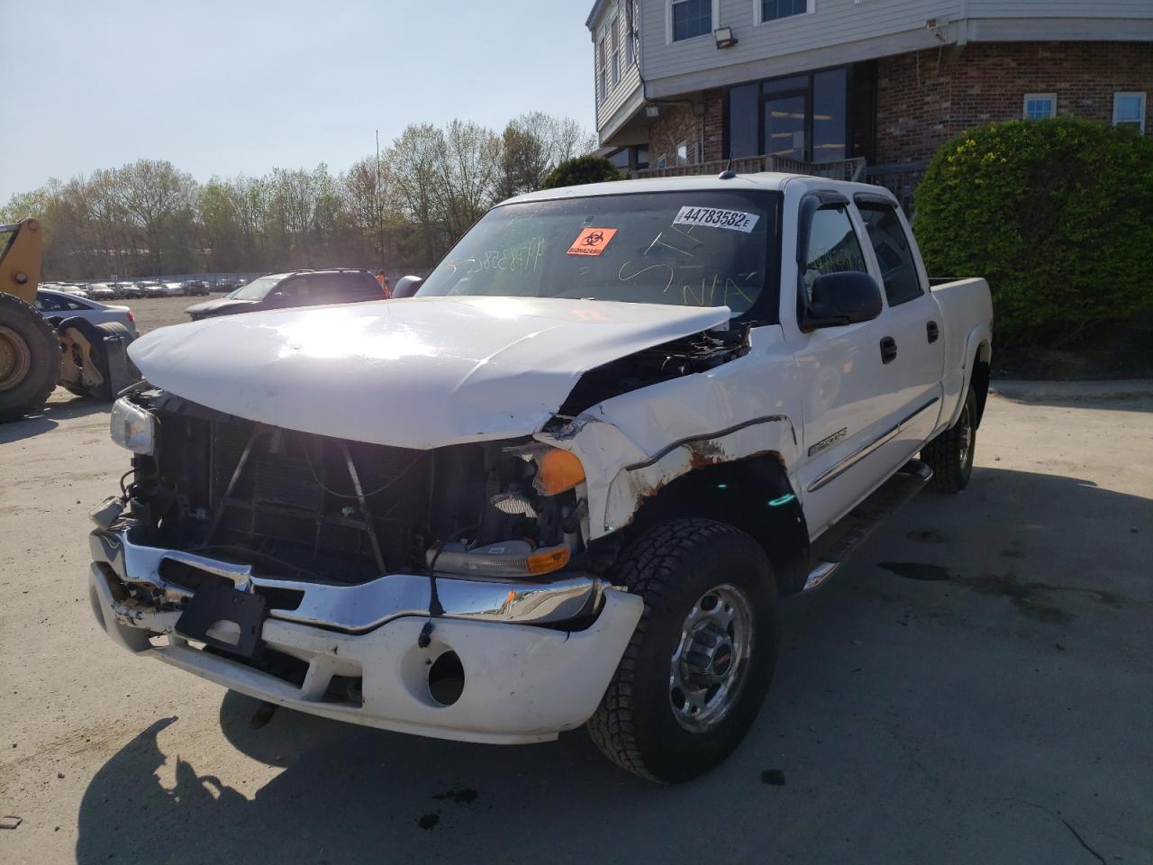 Photo 2 from auction – 2005 GMC SIERRA K25 with VIN 1GTHK23U95F964379