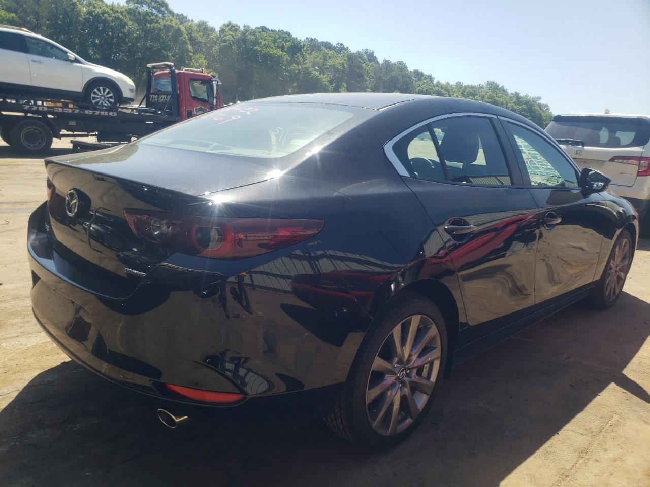 Photo 4 from auction – 2022 MAZDA 3 SELECT with VIN 3MZBPABL1NM302769