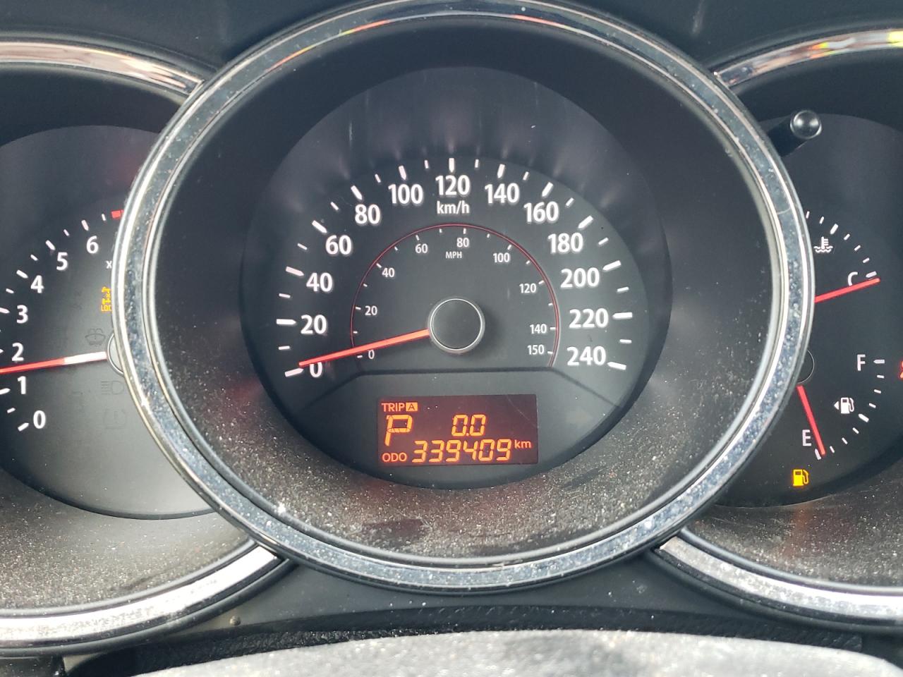 Photo 8 from auction – 2012 KIA SORENTO BA with VIN 5XYKTDA23CG233604