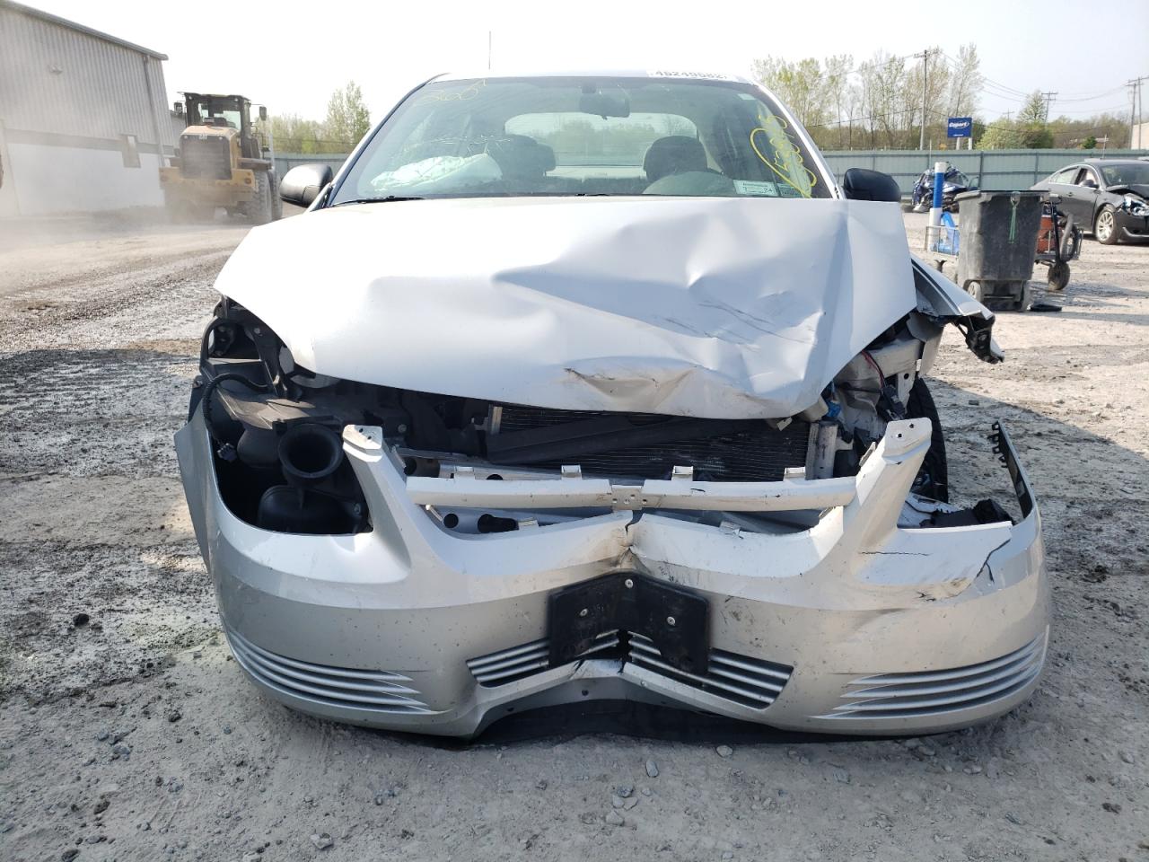 Photo 9 from auction – 2005 CHEVROLET COBALT with VIN 1G1AK52F057670958