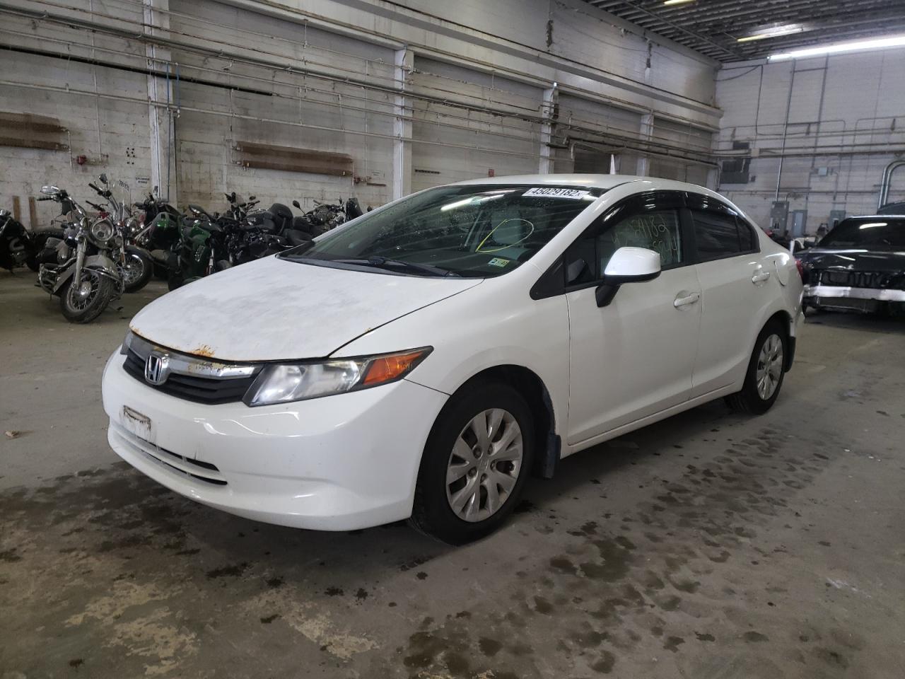 Photo 2 from auction – 2012 HONDA CIVIC LX with VIN 2HGFB2F54CH330373