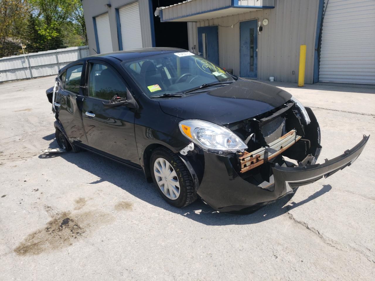 NISSAN VERSA S 2014 with VIN 3N1CN7AP1EK449287 - Photo from auction
