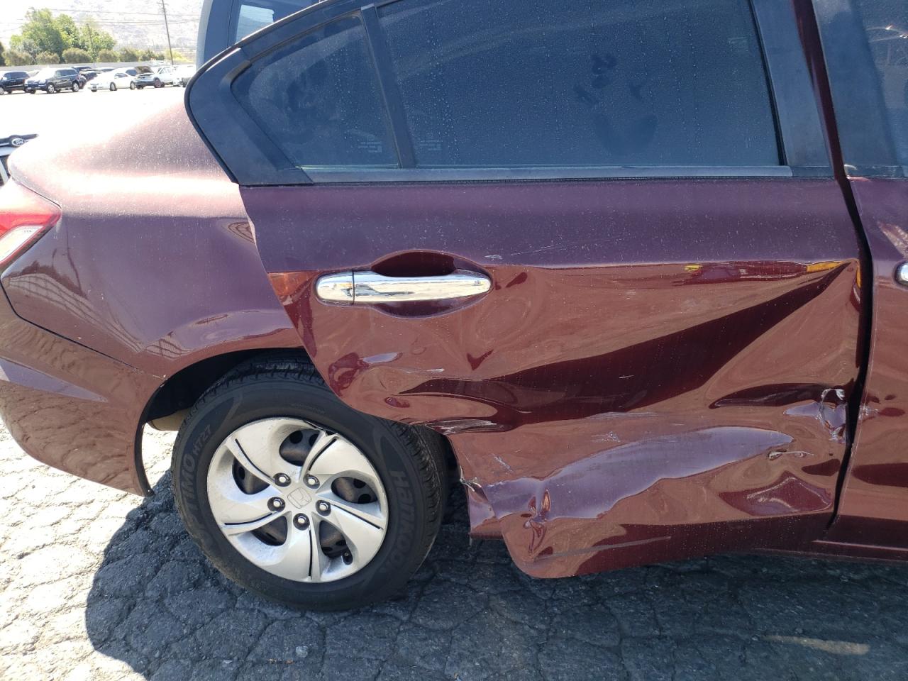 Photo 9 from auction – 2015 HONDA CIVIC LX with VIN 2HGFB2F50FH539369