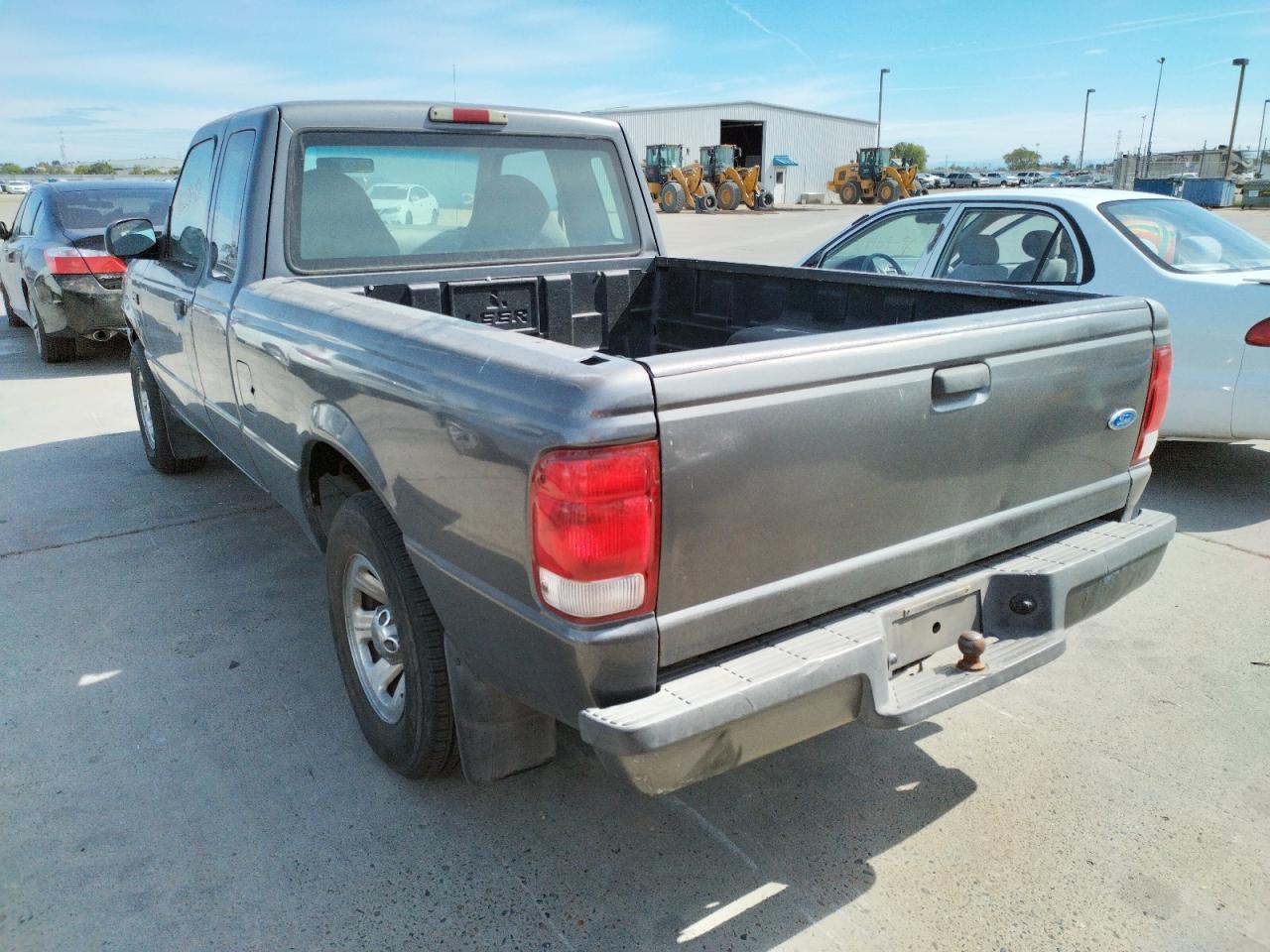 Photo 3 from auction – 2000 FORD RANGER SUP with VIN 1FTYR14VXYPB72480