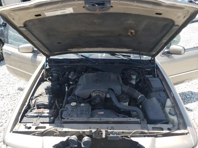 Photo 7 from auction – 2002 MERCURY GRAND MARQ with VIN 2MEFM75W02X623738
