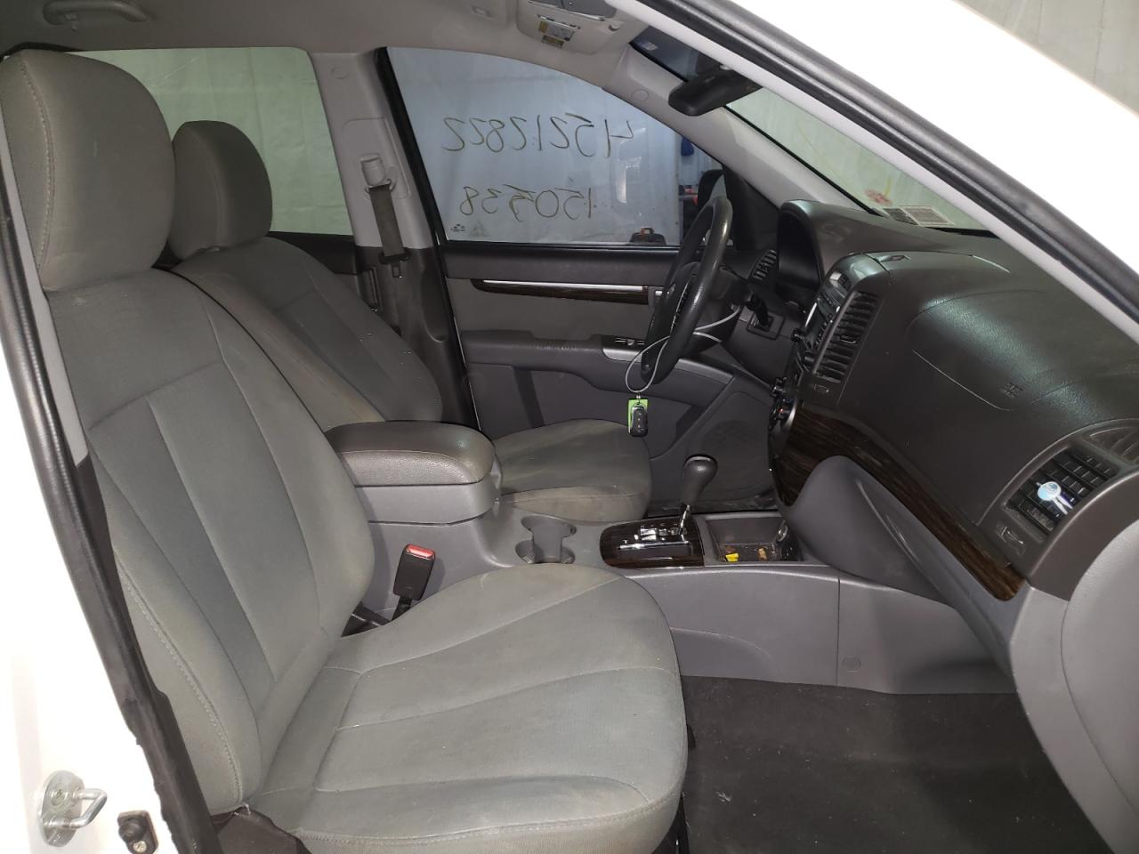 Photo 5 from auction – 2010 HYUNDAI SANTA FE G with VIN 5NMSG3AB8AH384441