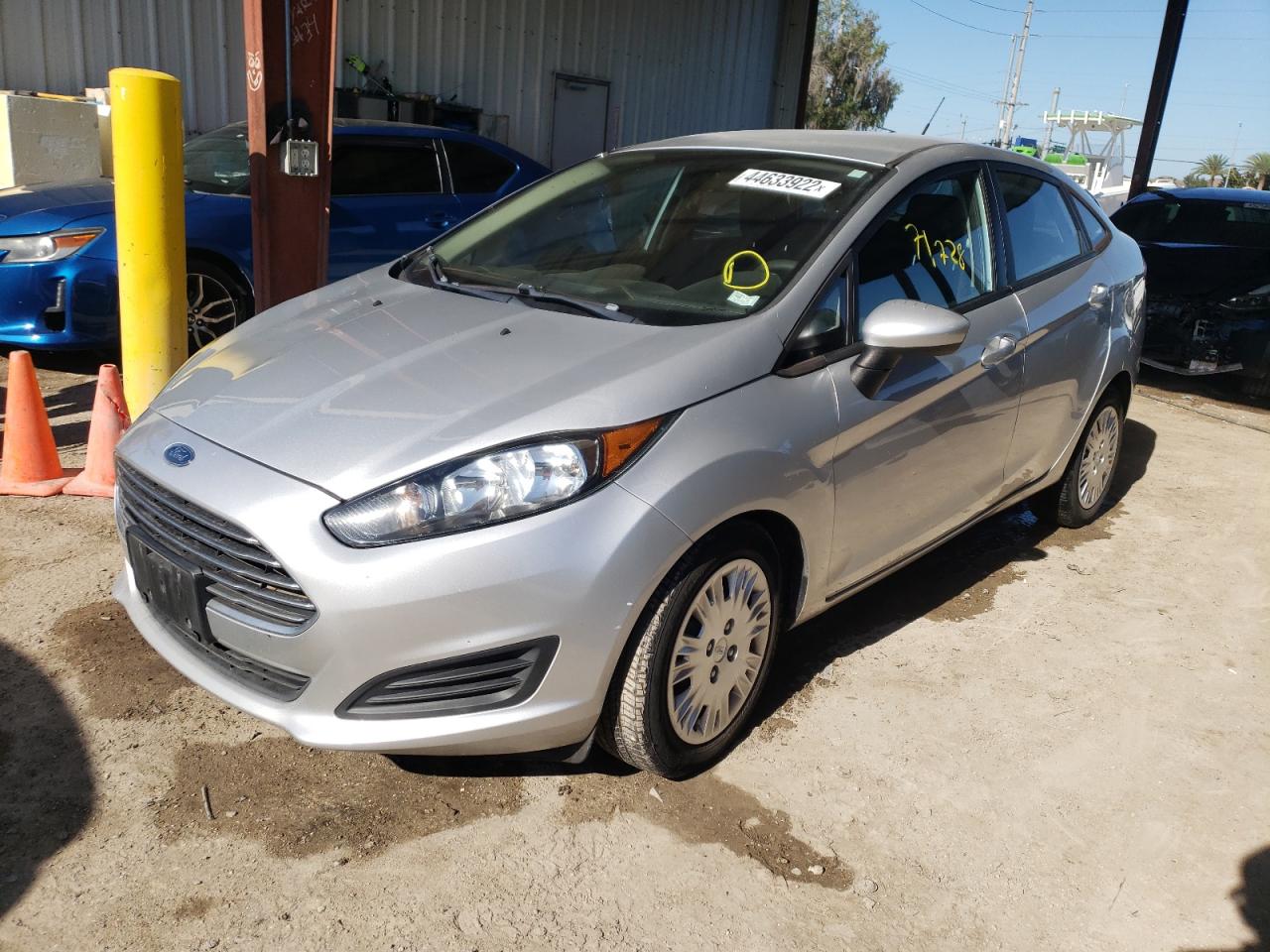 Photo 2 from auction – 2014 FORD FIESTA S with VIN 3FADP4AJ4EM151350