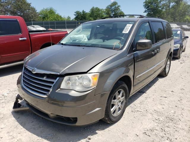 Photo 2 from auction – 2010 CHRYSLER TOWN & COU with VIN 2A4RR5D15AR298320