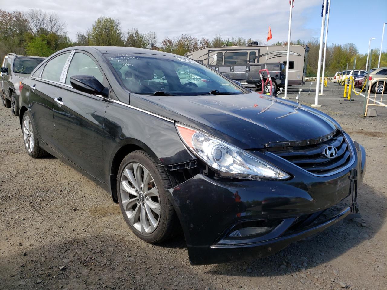 Photo 1 from auction – 2011 HYUNDAI SONATA SE with VIN 5NPEC4AB4BH278426
