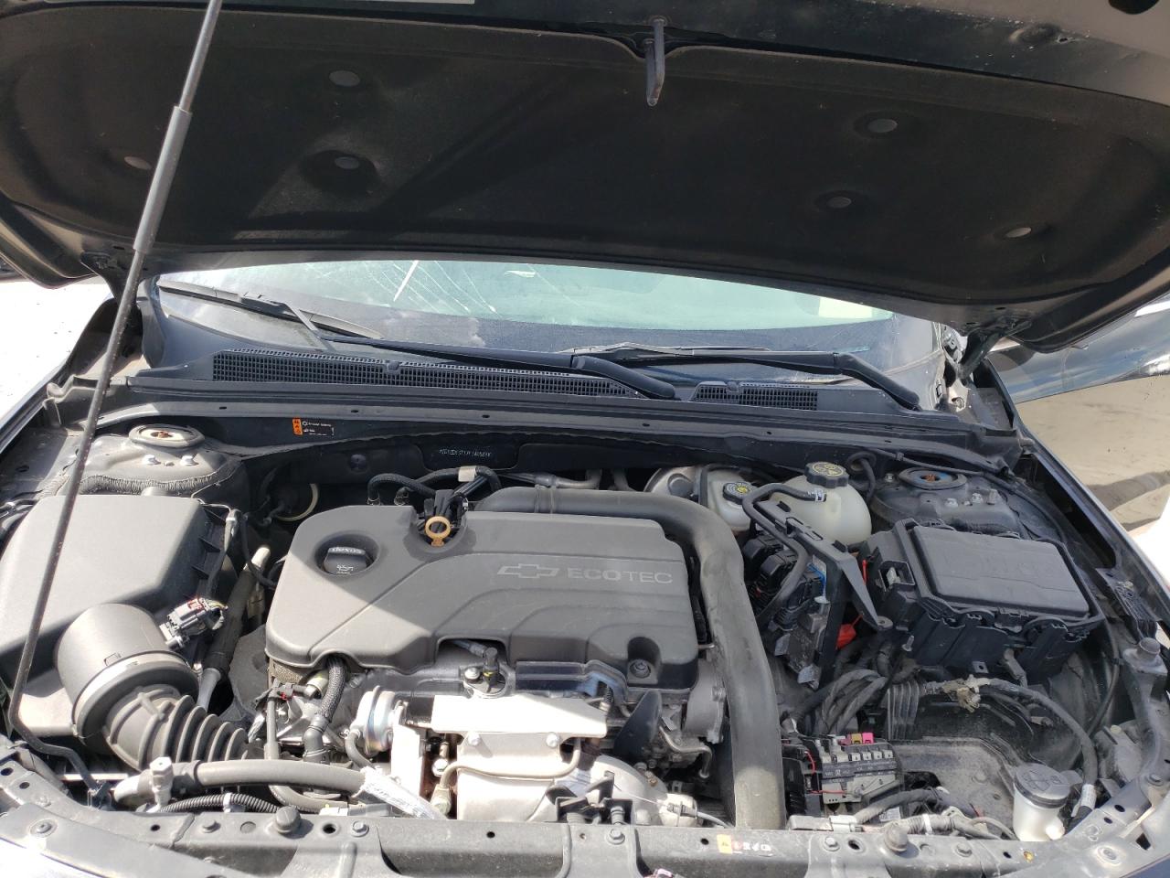 Photo 7 from auction – 2018 CHEVROLET MALIBU LT with VIN 1G1ZD5ST1JF140369