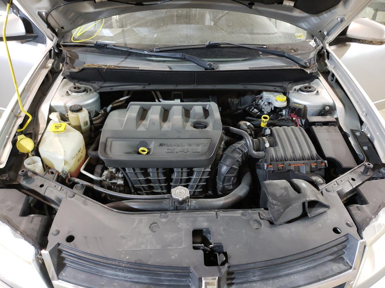 Photo 7 from auction – 2010 DODGE AVENGER R/ with VIN 1B3CC5FB6AN142031