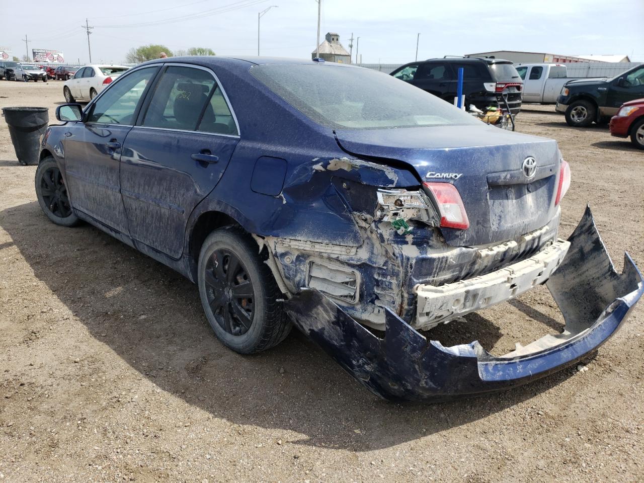 Photo 3 from auction – 2011 TOYOTA CAMRY BASE with VIN 4T1BF3EK1BU604120